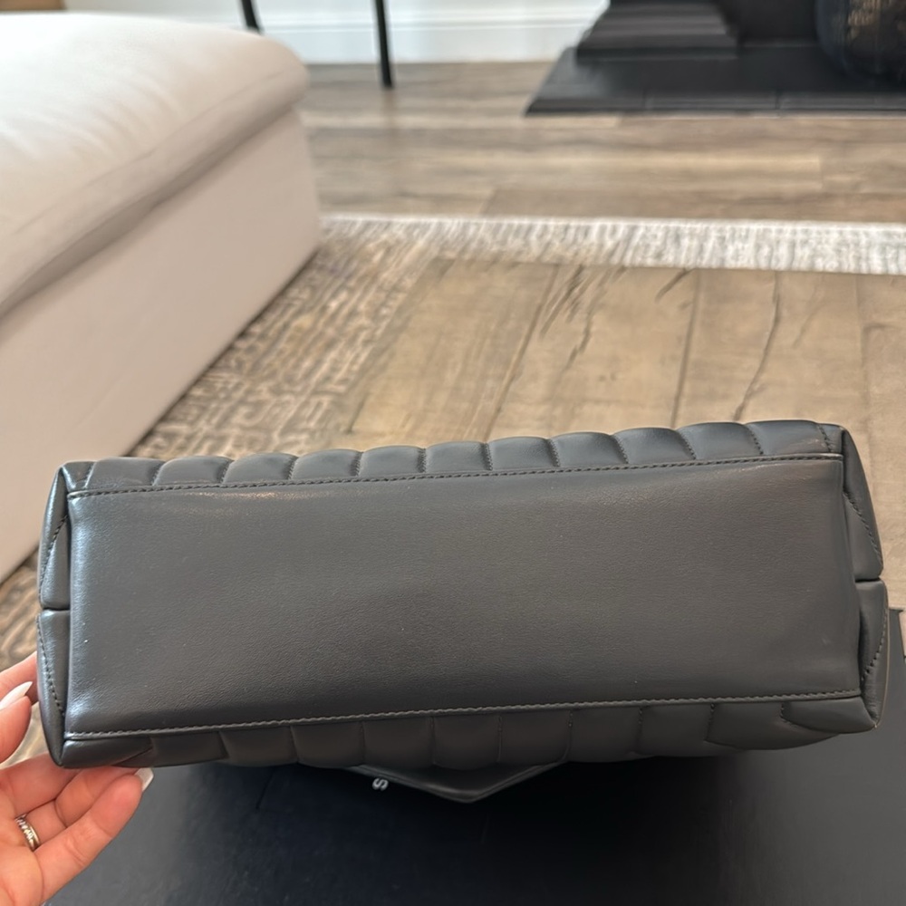 YSL LOULOU Matelasse Lambskin Medium - Picture 3 of 8